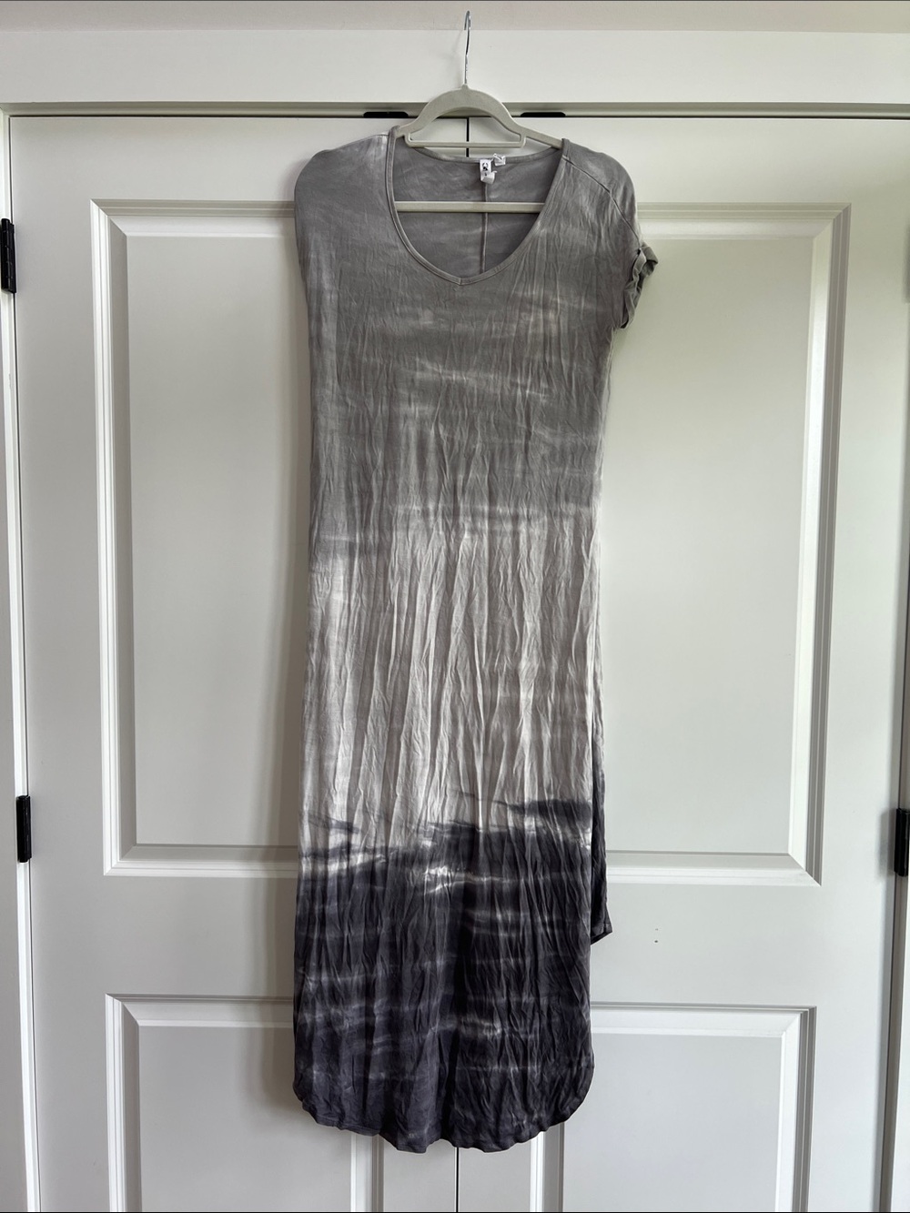 Cable & Gauge Gray Ombre V-Neck Maxi Dress